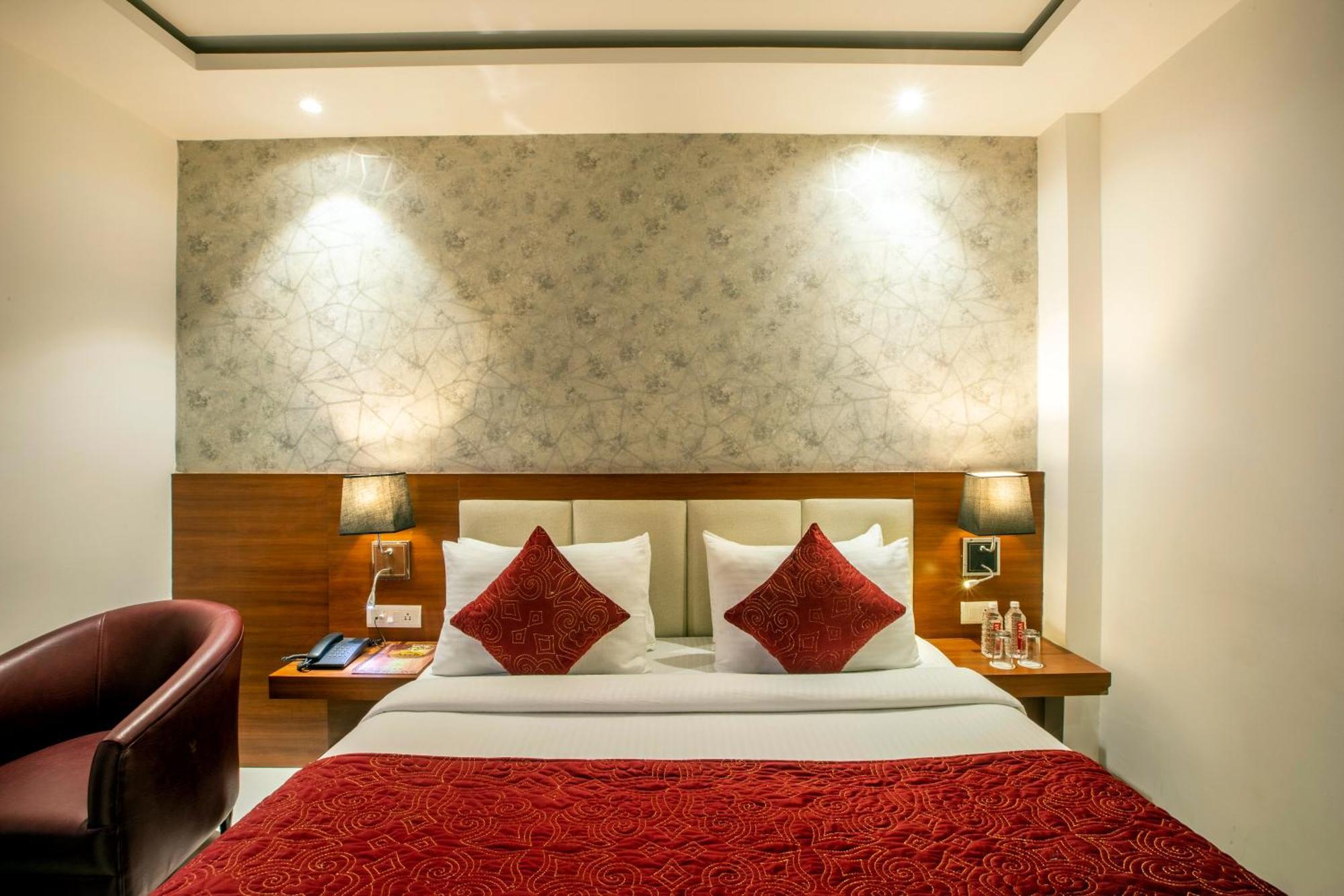 Hotel Arch Suites - Near Aerocity Nové Dillí Exteriér fotografie