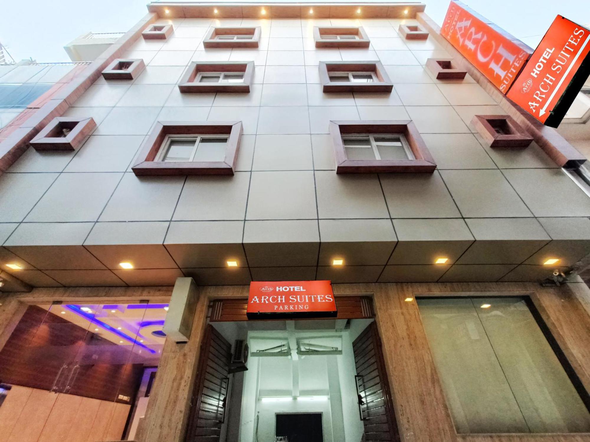 Hotel Arch Suites - Near Aerocity Nové Dillí Exteriér fotografie